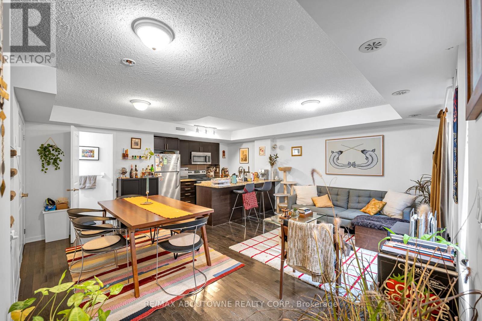 144 - 12 Foundry Avenue, Toronto, Ontario  M6H 0A7 - Photo 6 - W12496092