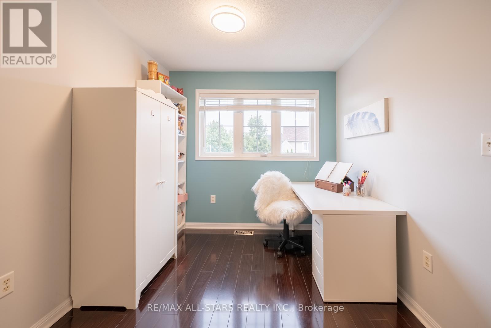 134 Stephensbrook Circle, Whitchurch-Stouffville, Ontario  L4A 0G4 - Photo 34 - N12422774