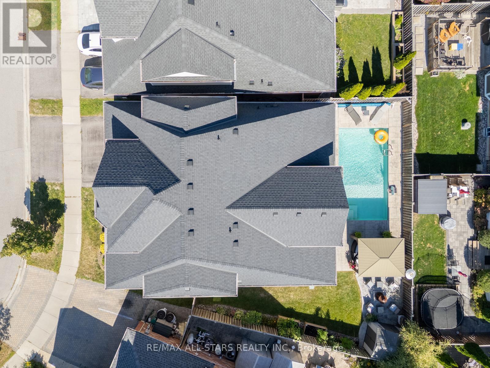 134 Stephensbrook Circle, Whitchurch-Stouffville, Ontario  L4A 0G4 - Photo 47 - N12422774