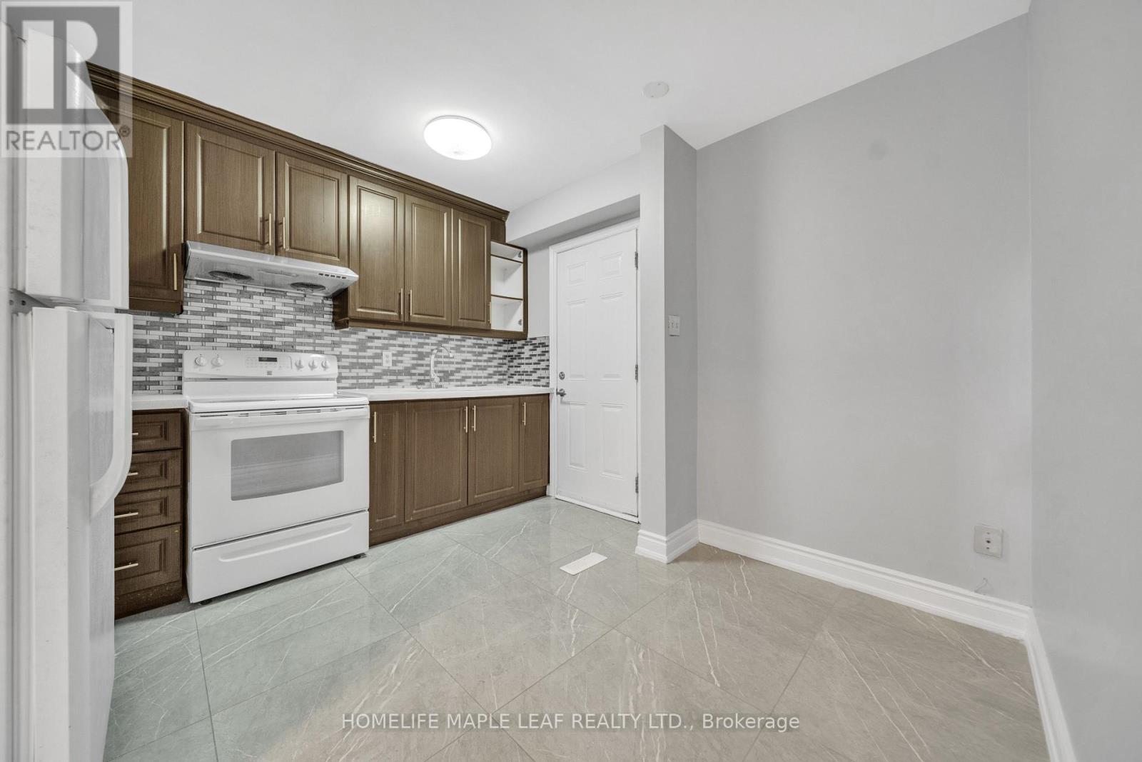 10 Pickard Lane, Brampton, Ontario  L6Y 2M5 - Photo 35 - W12495226