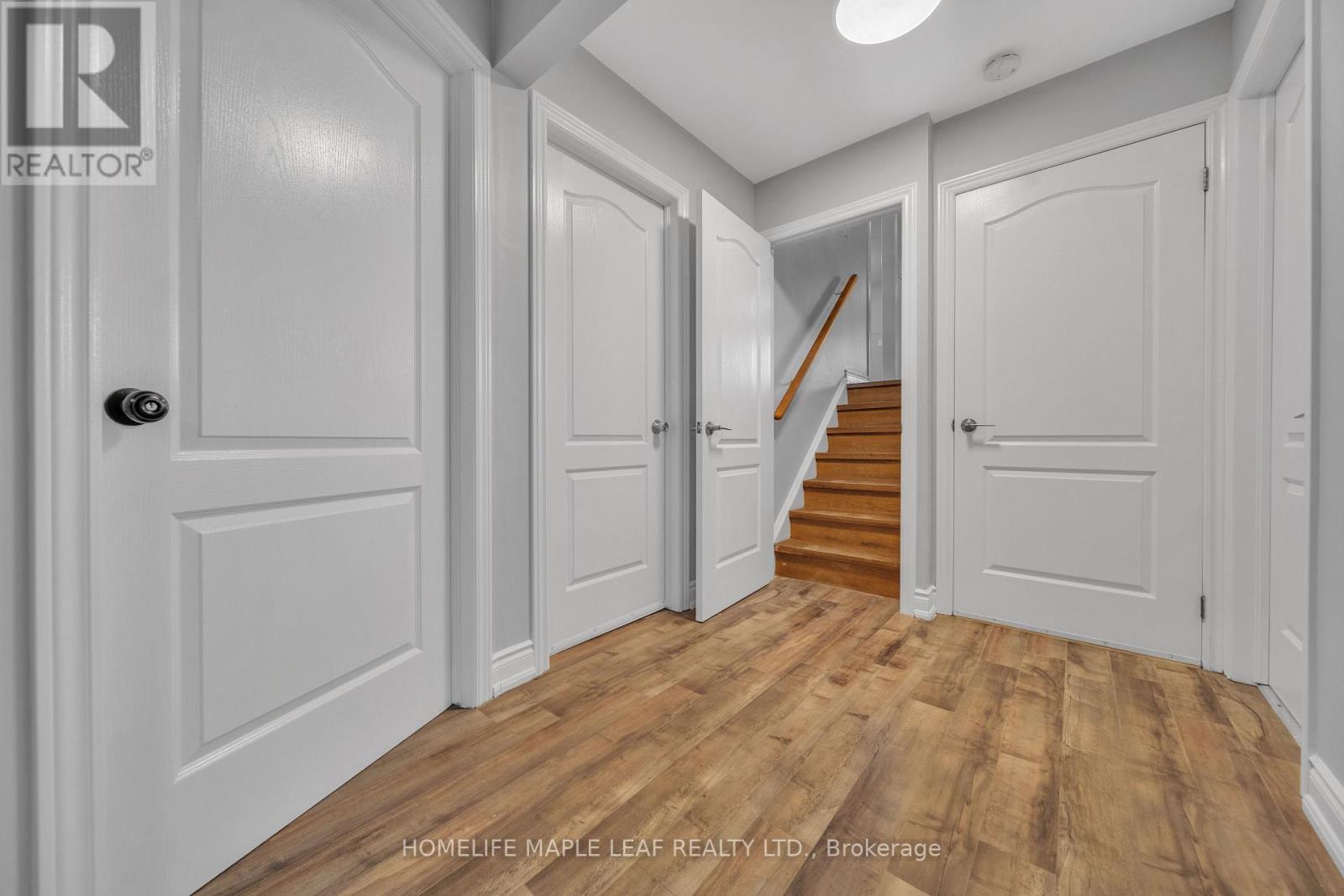 10 Pickard Lane, Brampton, Ontario  L6Y 2M5 - Photo 29 - W12495226