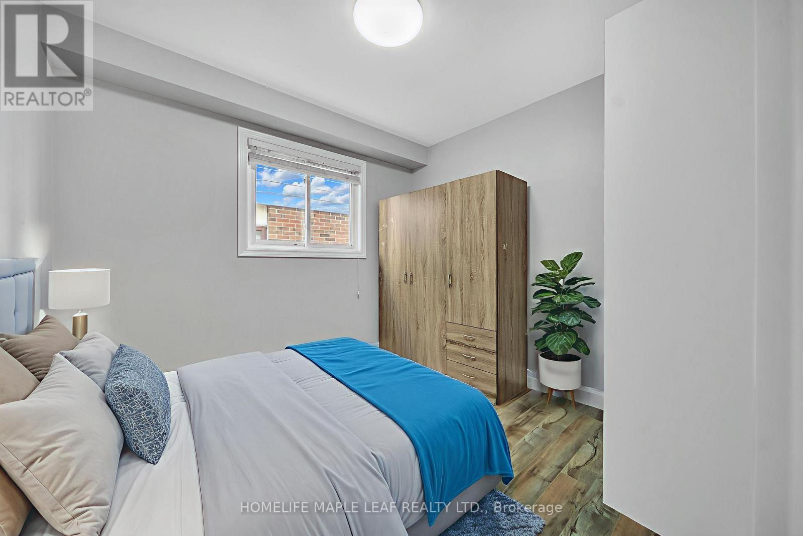 10 Pickard Lane, Brampton, Ontario  L6Y 2M5 - Photo 30 - W12495226