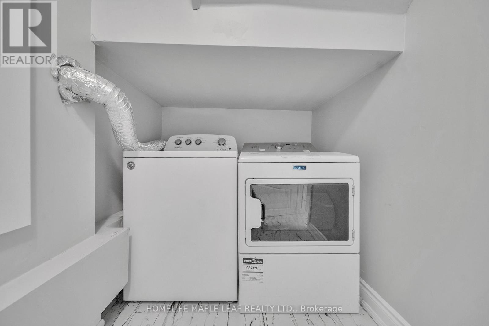 10 Pickard Lane, Brampton, Ontario  L6Y 2M5 - Photo 37 - W12495226