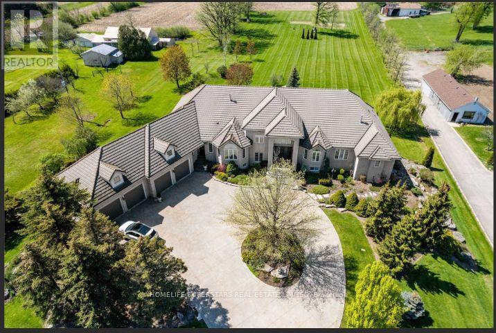 7690 Mayfield Road, Caledon, Ontario  L7E 0V9 - Photo 2 - W12494506