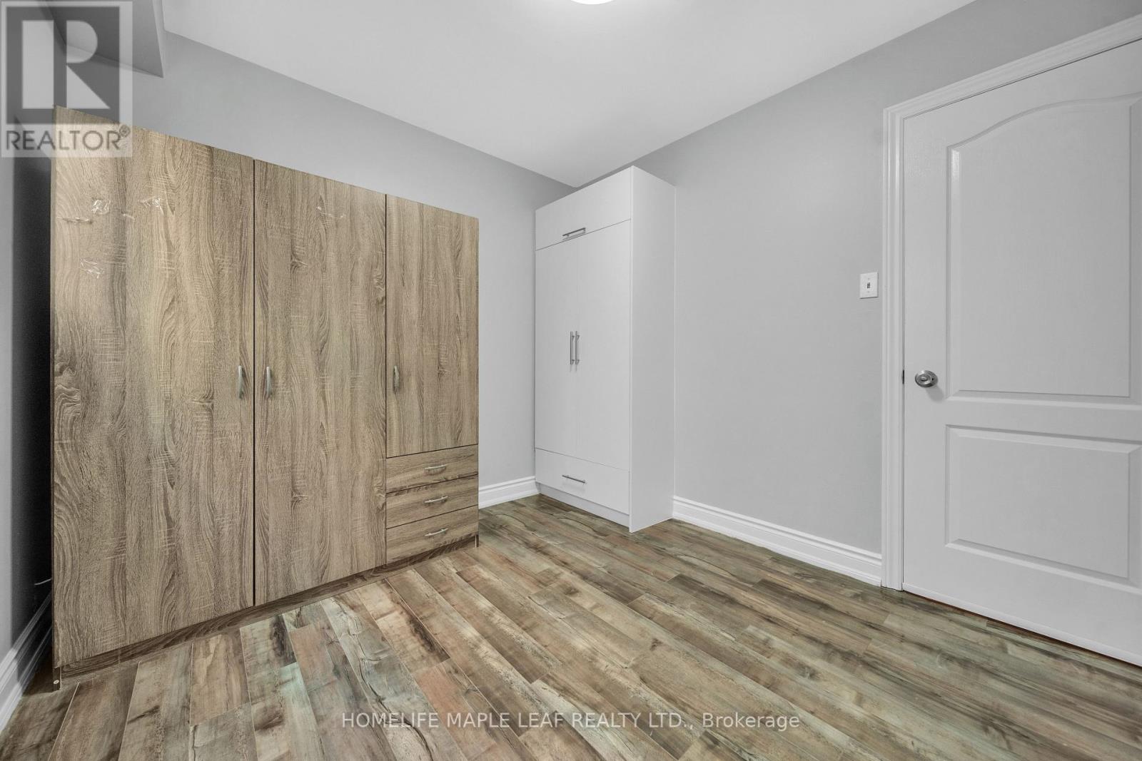 10 Pickard Lane, Brampton, Ontario  L6Y 2M5 - Photo 31 - W12495226