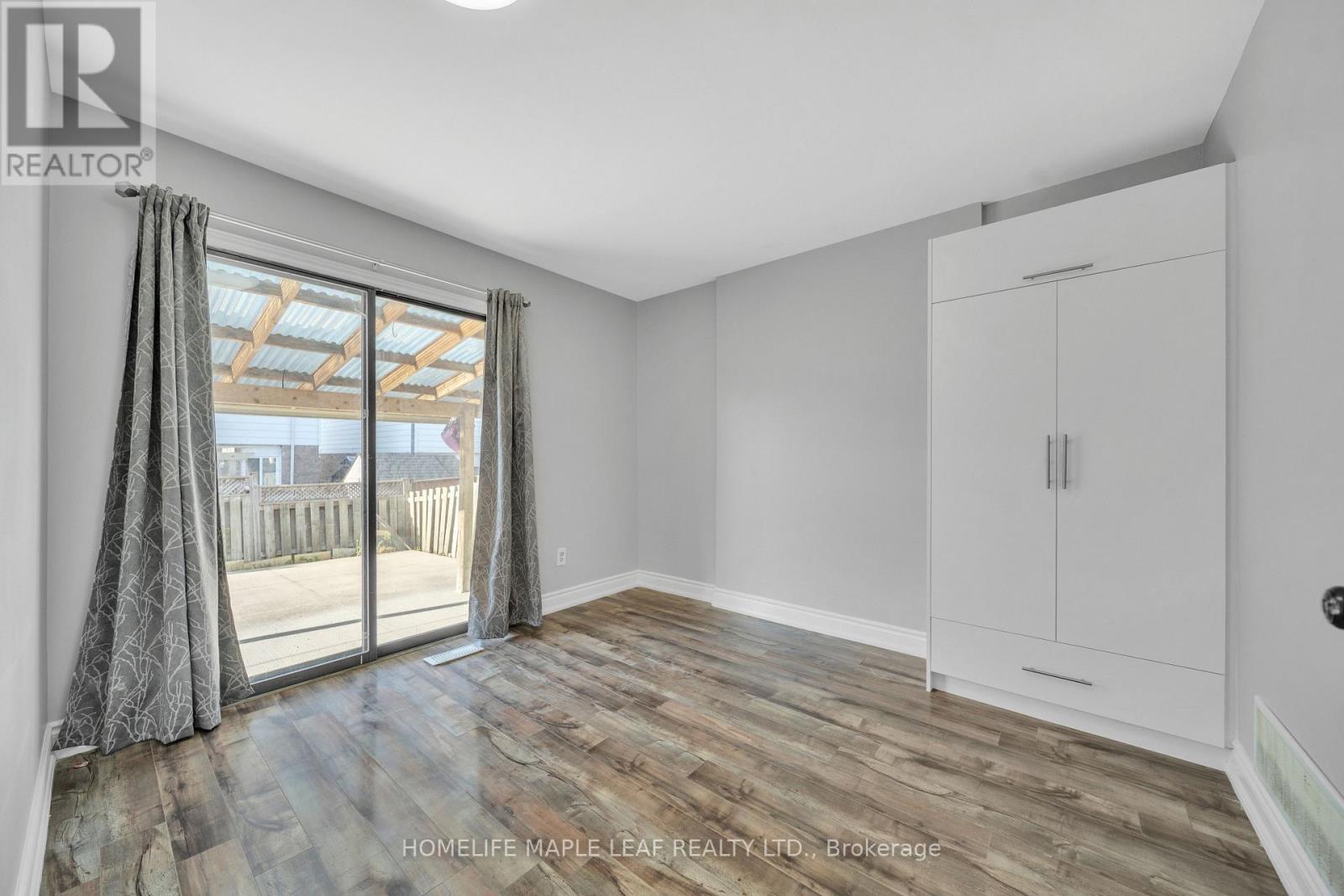 10 Pickard Lane, Brampton, Ontario  L6Y 2M5 - Photo 32 - W12495226