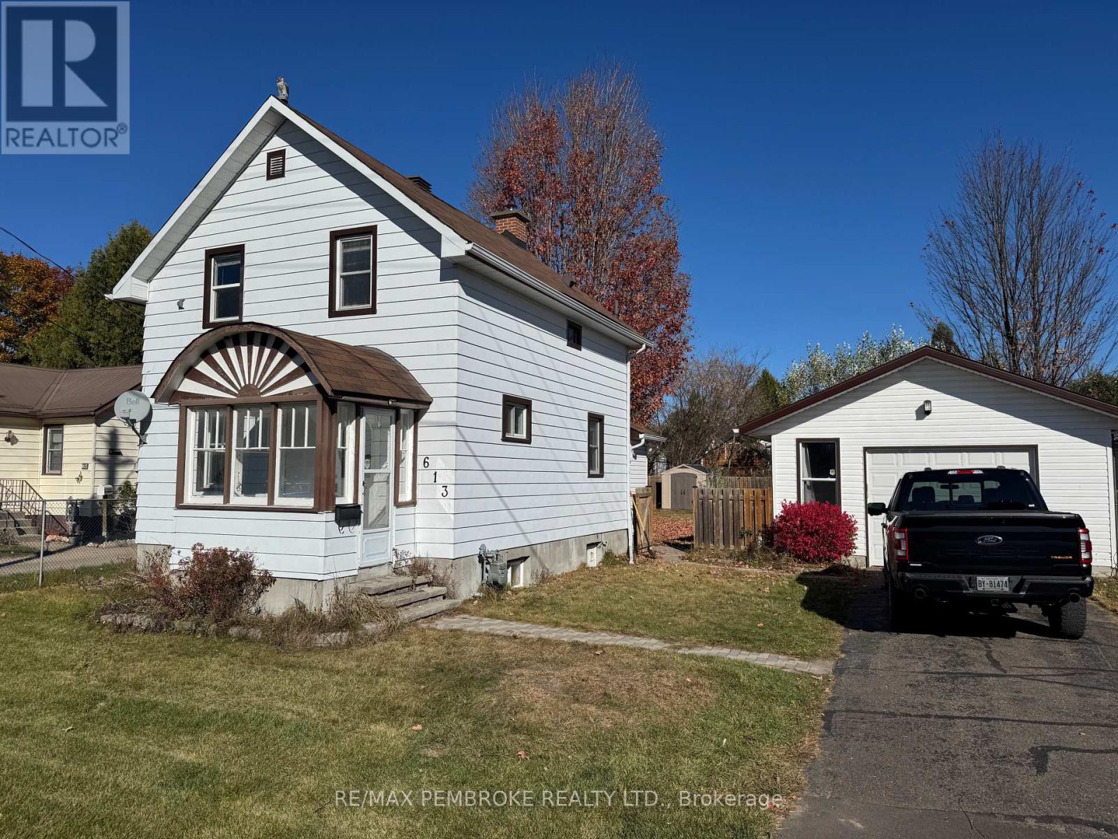 613 ROY STREET W, laurentian valley, Ontario