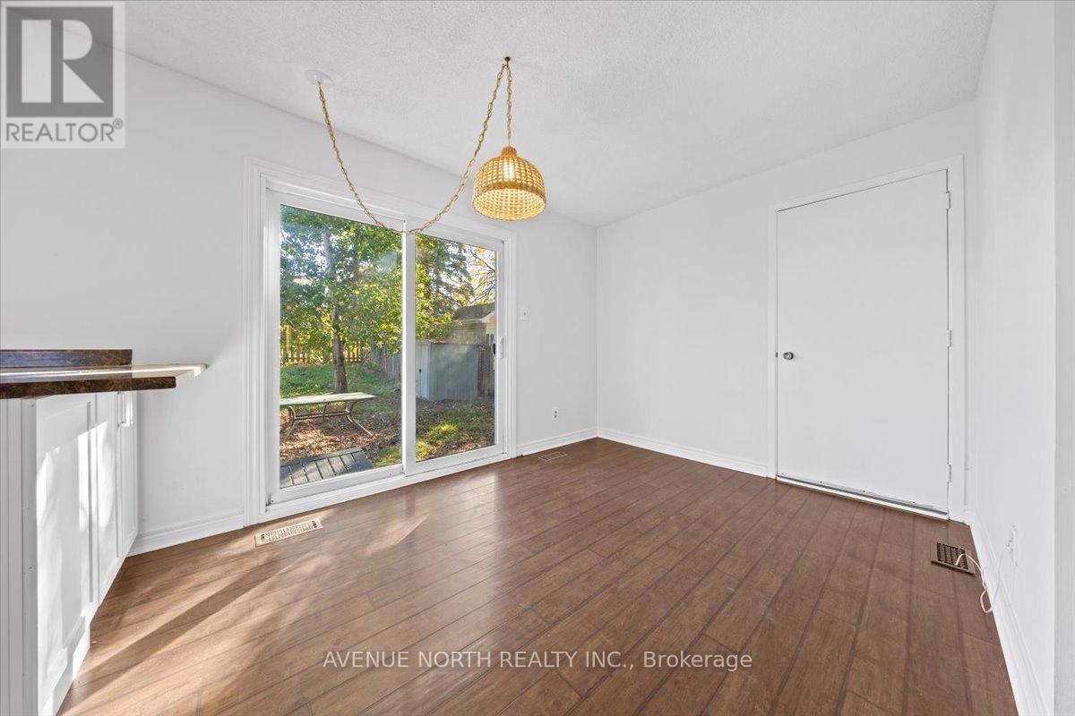 306 Elderberry Terrace, Ottawa, Ontario  K1E 1Z1 - Photo 20 - X12496098