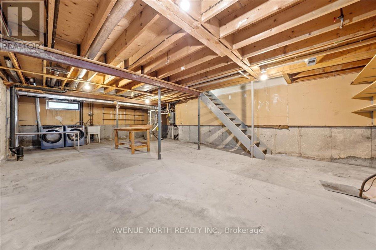 306 Elderberry Terrace, Ottawa, Ontario  K1E 1Z1 - Photo 32 - X12496098