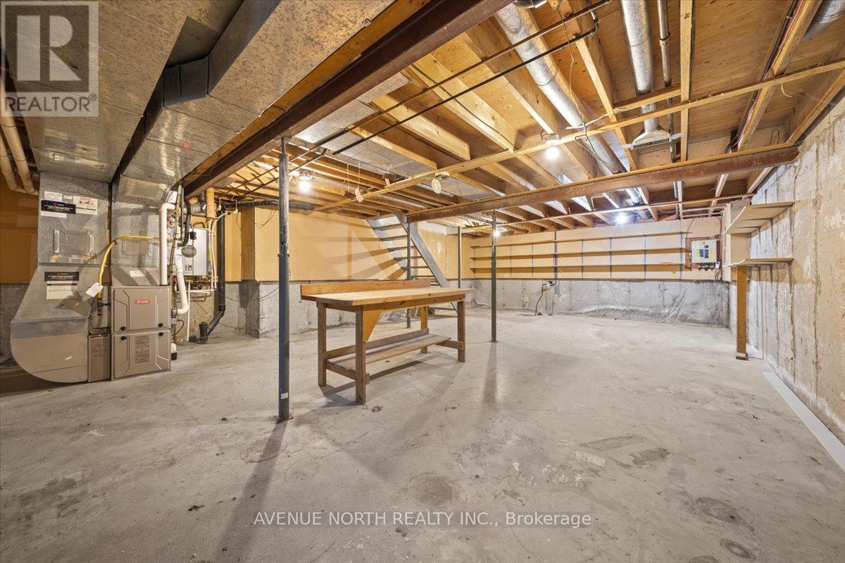 306 Elderberry Terrace, Ottawa, Ontario  K1E 1Z1 - Photo 34 - X12496098