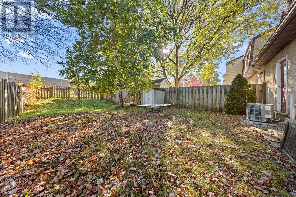 306 Elderberry Terrace, Ottawa, Ontario  K1E 1Z1 - Photo 36 - X12496098