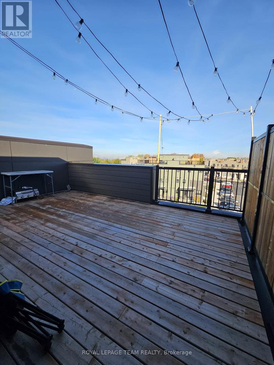 736 Mishi Private, Ottawa, Ontario  K1K 5C5 - Photo 16 - X12496100