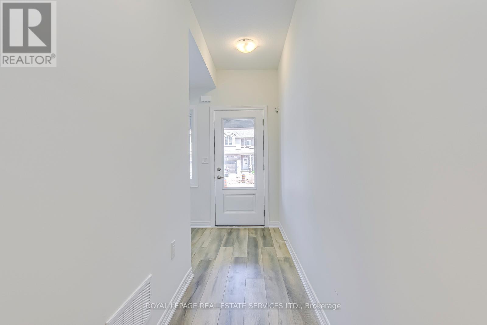 156 Sonoma Lane, Hamilton, Ontario  L8E 0L1 - Photo 4 - X12495856