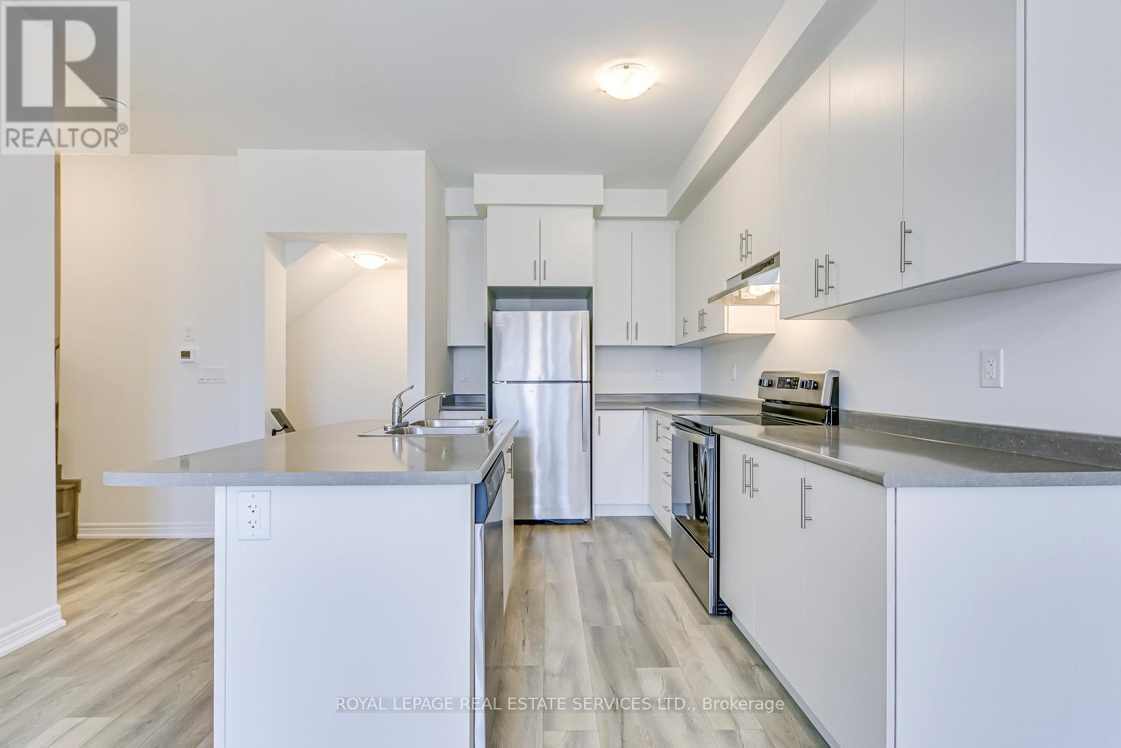 156 Sonoma Lane, Hamilton, Ontario  L8E 0L1 - Photo 8 - X12495856