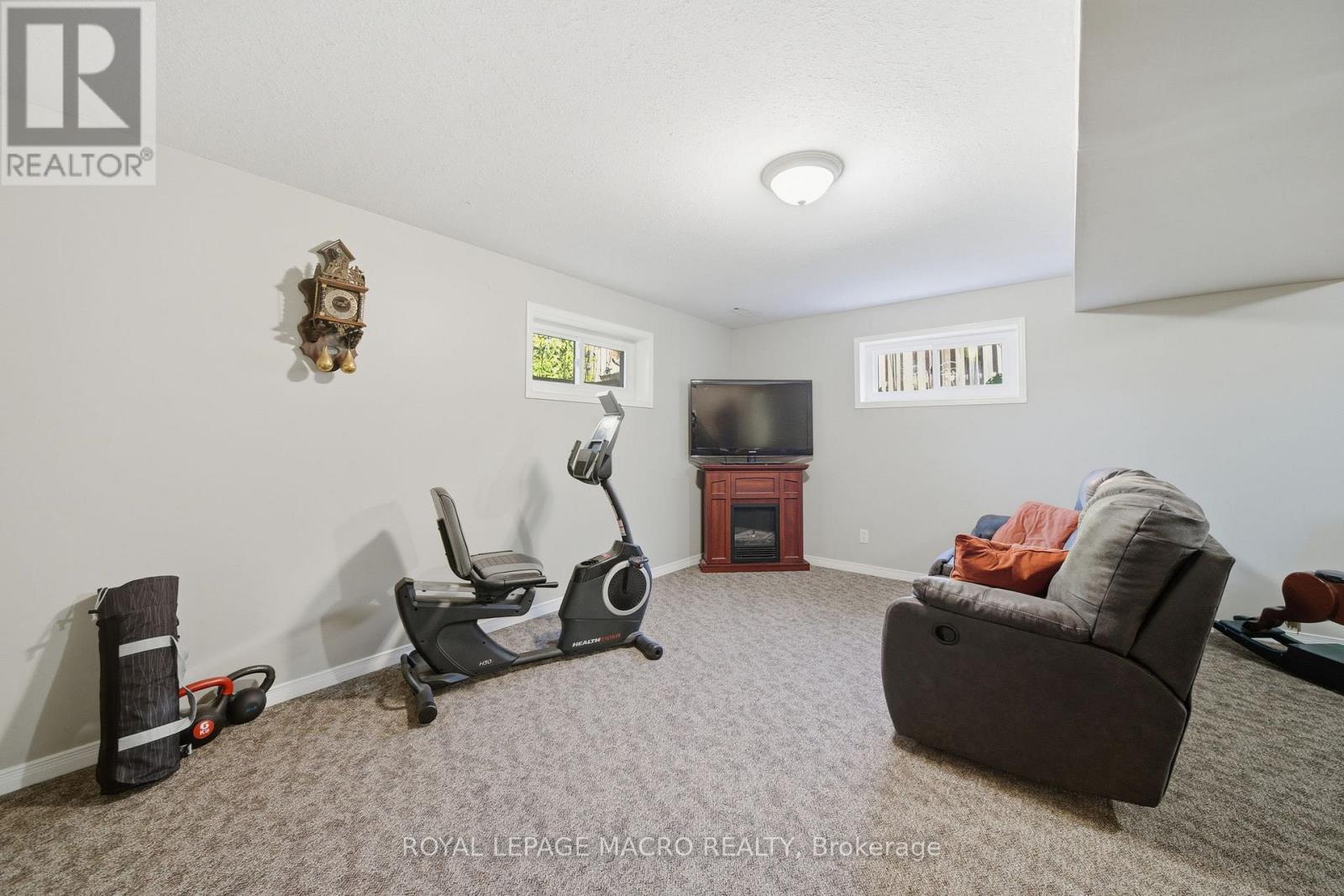 15 Anderson Crescent, West Lincoln, Ontario  L0R 2A0 - Photo 28 - X12496028