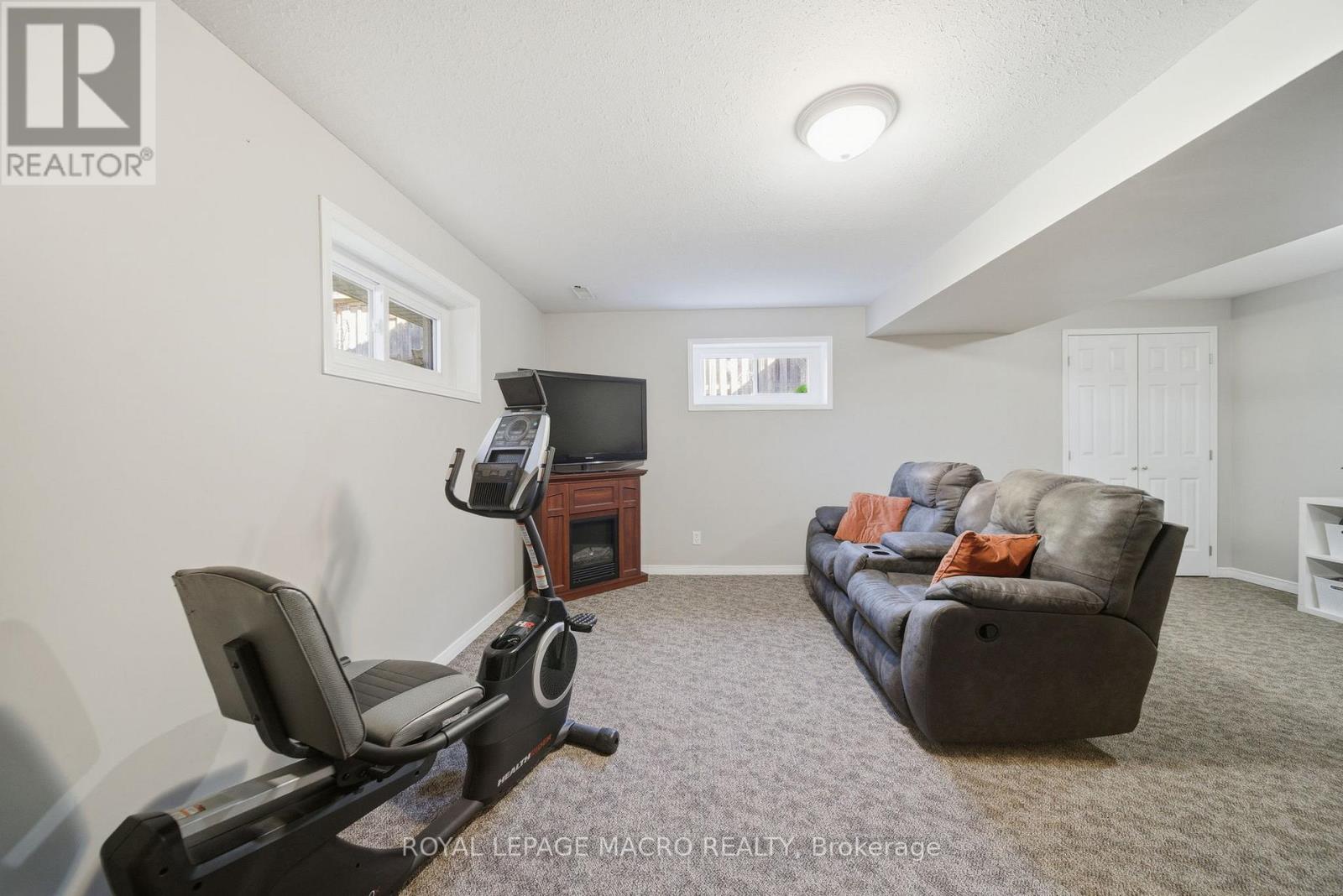 15 Anderson Crescent, West Lincoln, Ontario  L0R 2A0 - Photo 29 - X12496028