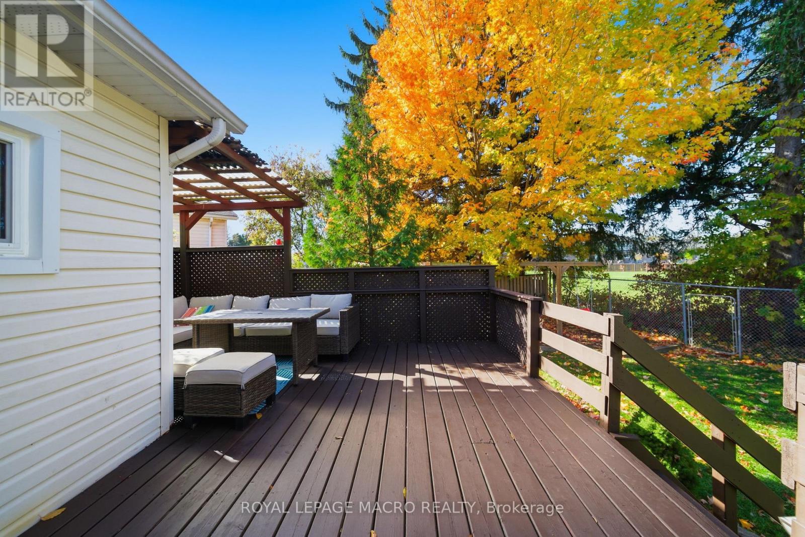 15 Anderson Crescent, West Lincoln, Ontario  L0R 2A0 - Photo 43 - X12496028