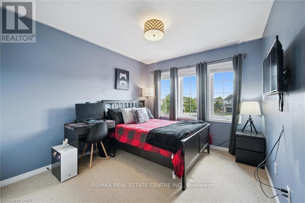 267 Hardcastle Drive, Cambridge, Ontario  N1S 0A9 - Photo 22 - X12496060