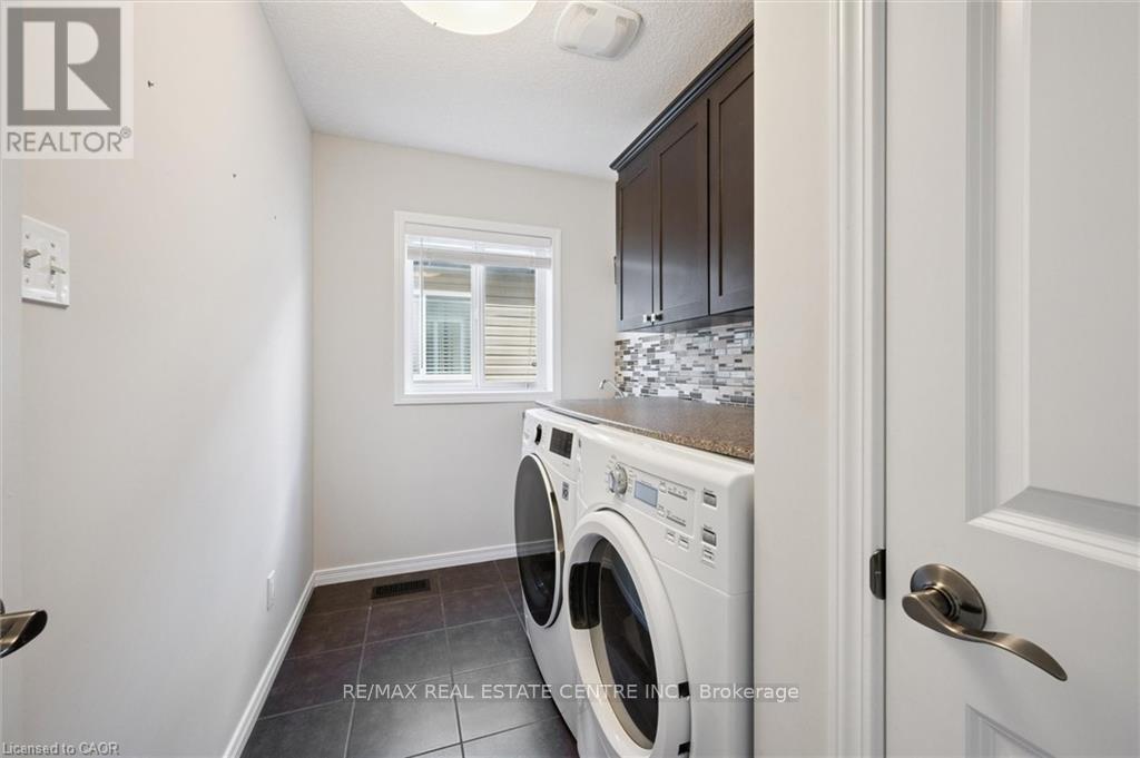 267 Hardcastle Drive, Cambridge, Ontario  N1S 0A9 - Photo 26 - X12496060