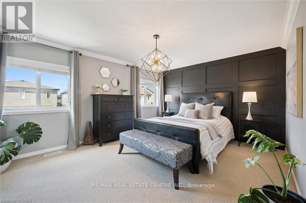 267 Hardcastle Drive, Cambridge, Ontario  N1S 0A9 - Photo 27 - X12496060