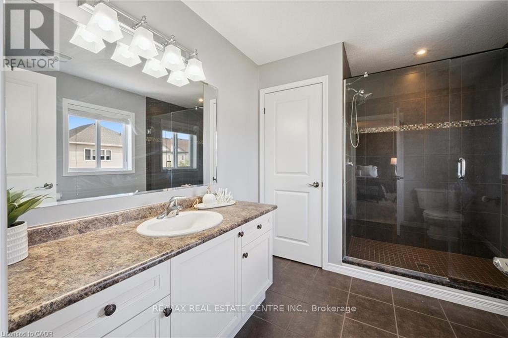 267 Hardcastle Drive, Cambridge, Ontario  N1S 0A9 - Photo 30 - X12496060