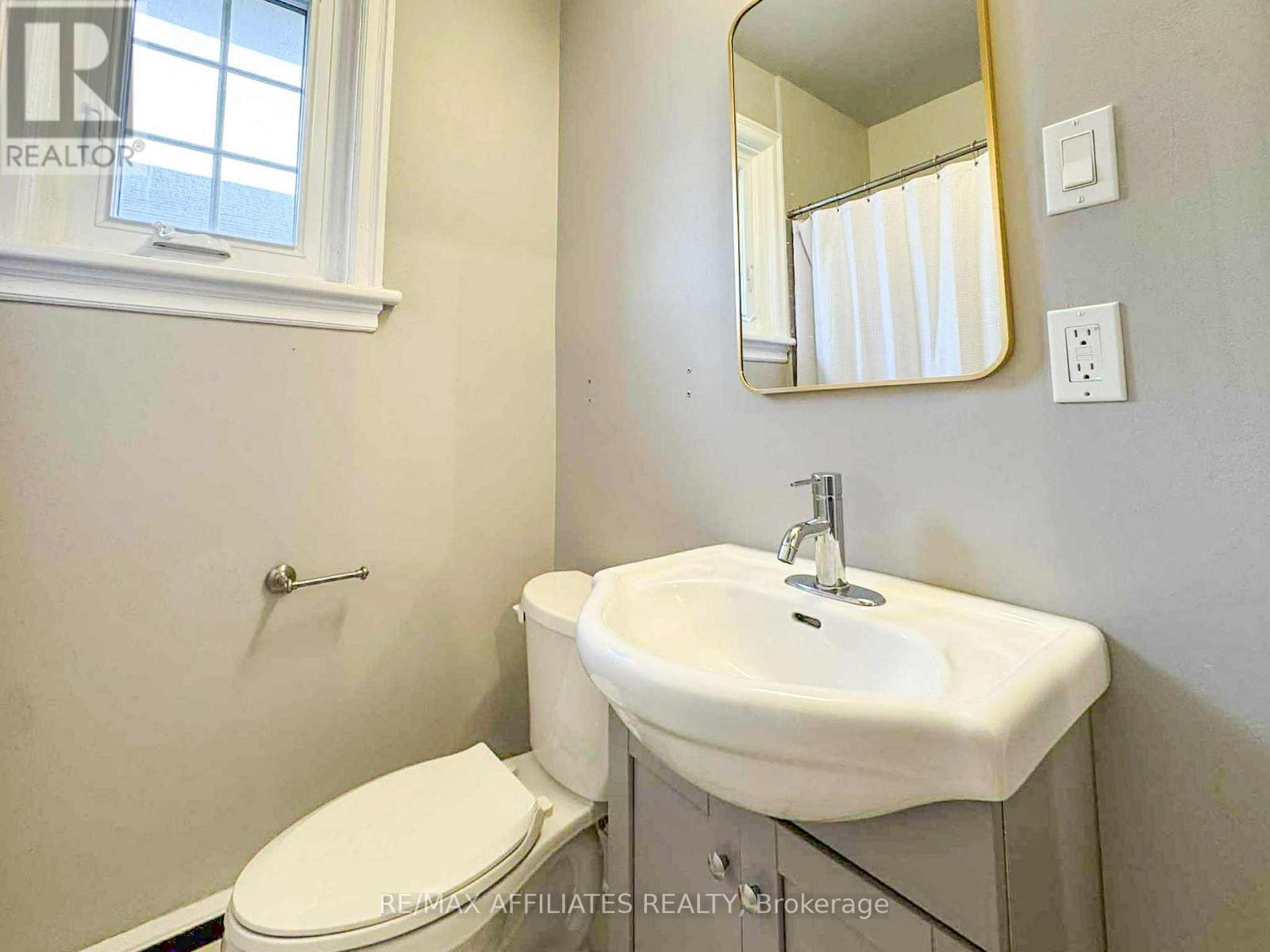 464 Holland Avenue, Ottawa, Ontario  K1Y 0Z5 - Photo 17 - X12478495