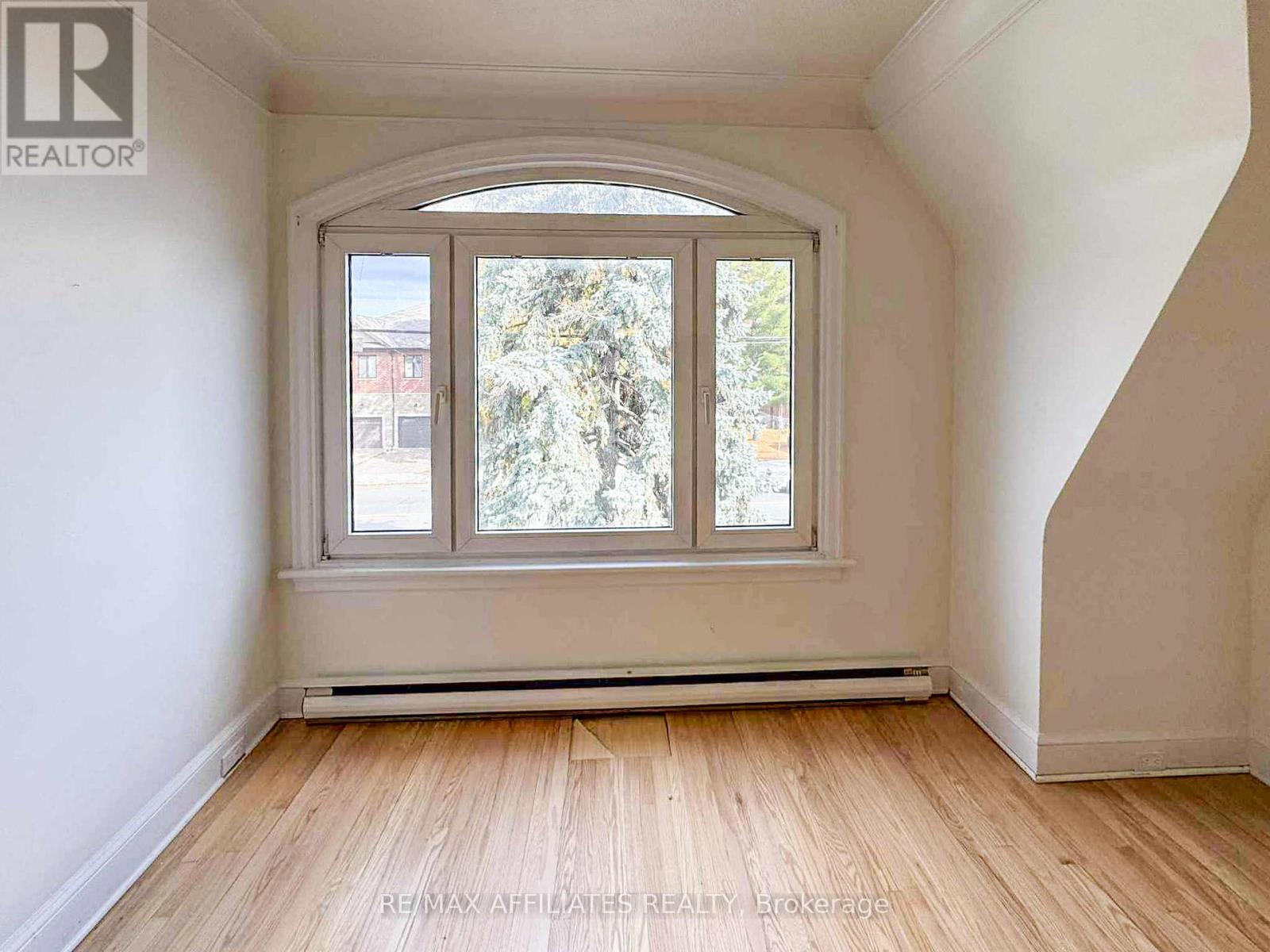 464 Holland Avenue, Ottawa, Ontario  K1Y 0Z5 - Photo 8 - X12478495