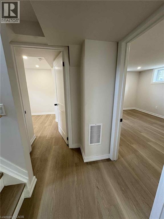 28 Victor Boulevard Unit# Lower, Hamilton, Ontario  L9A 2V4 - Photo 21 - 40784738