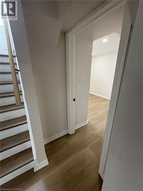 28 Victor Boulevard Unit# Lower, Hamilton, Ontario  L9A 2V4 - Photo 25 - 40784738