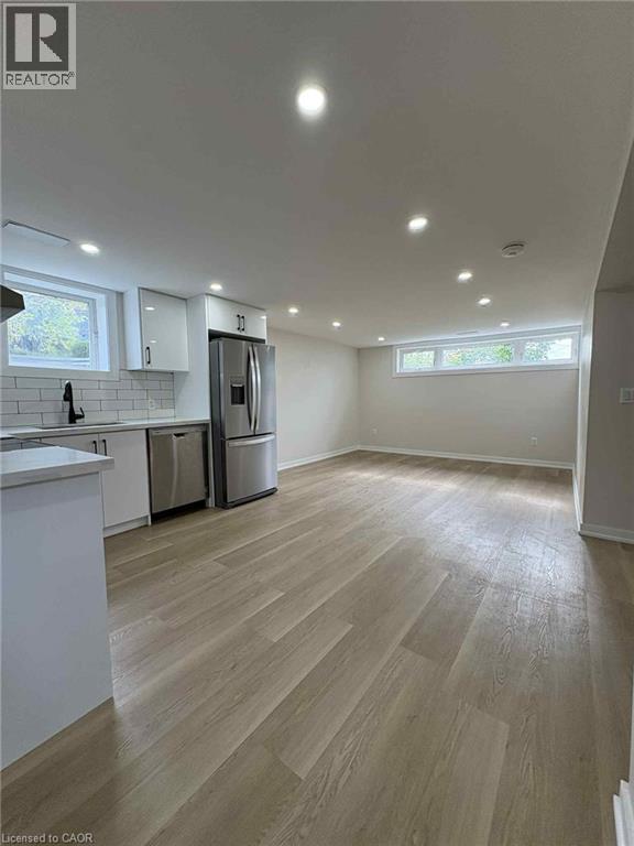 28 Victor Boulevard Unit# Lower, Hamilton, Ontario  L9A 2V4 - Photo 6 - 40784738