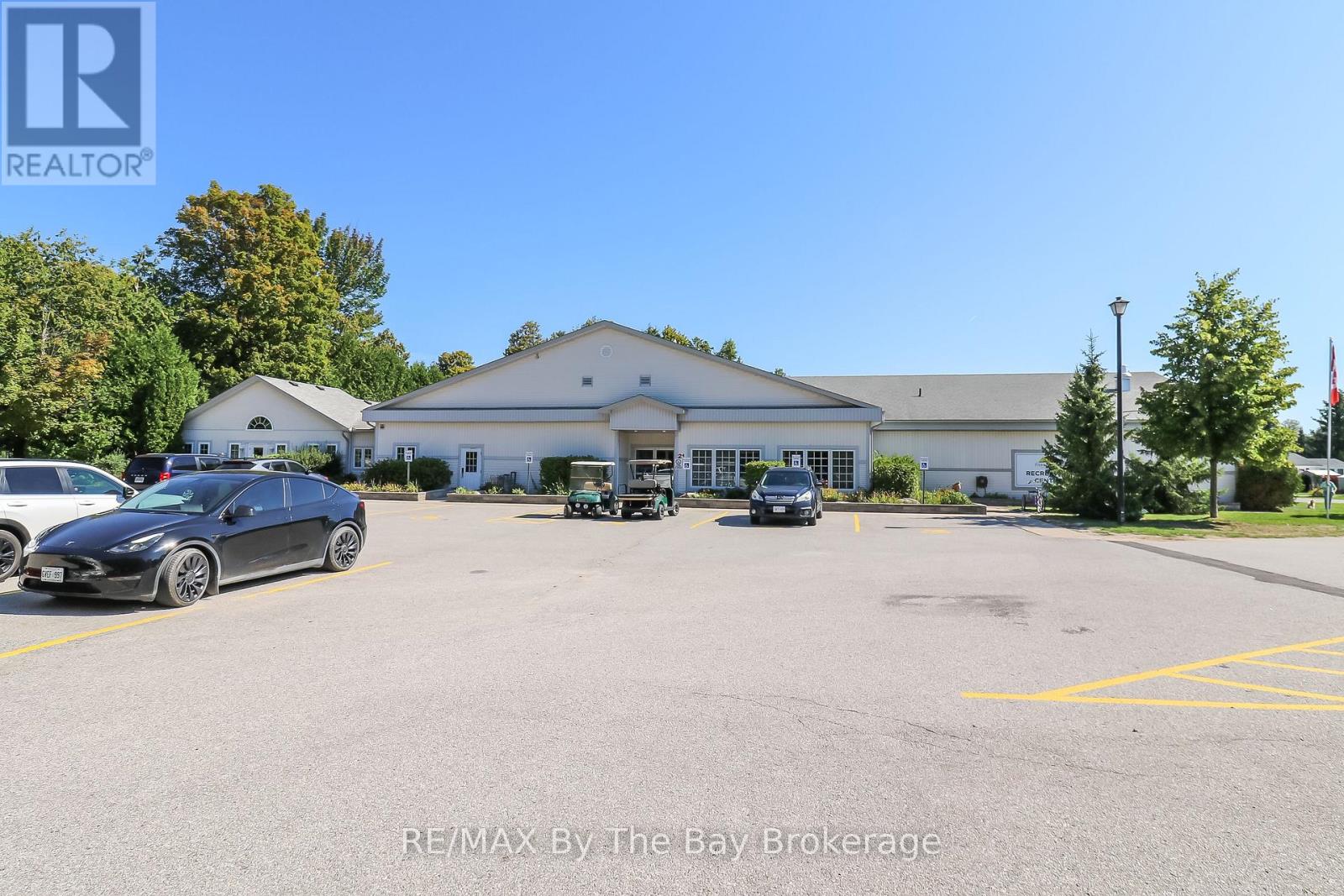 31 New York Avenue, Wasaga Beach, Ontario  L9Z 3A8 - Photo 42 - S12496168