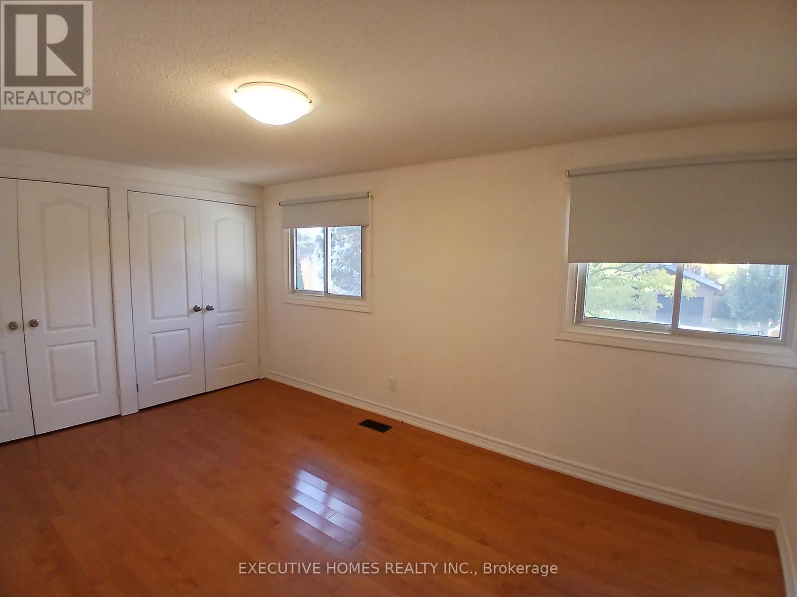 3232 Ulman Road, Oakville, Ontario  L6L 5T1 - Photo 16 - W12496054