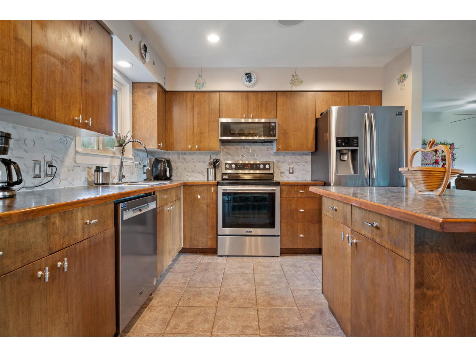 45305 Paisley Avenue, Chilliwack Proper West, Chilliwack, British Columbia  V2P 7B4 - Photo 8 - R3062451