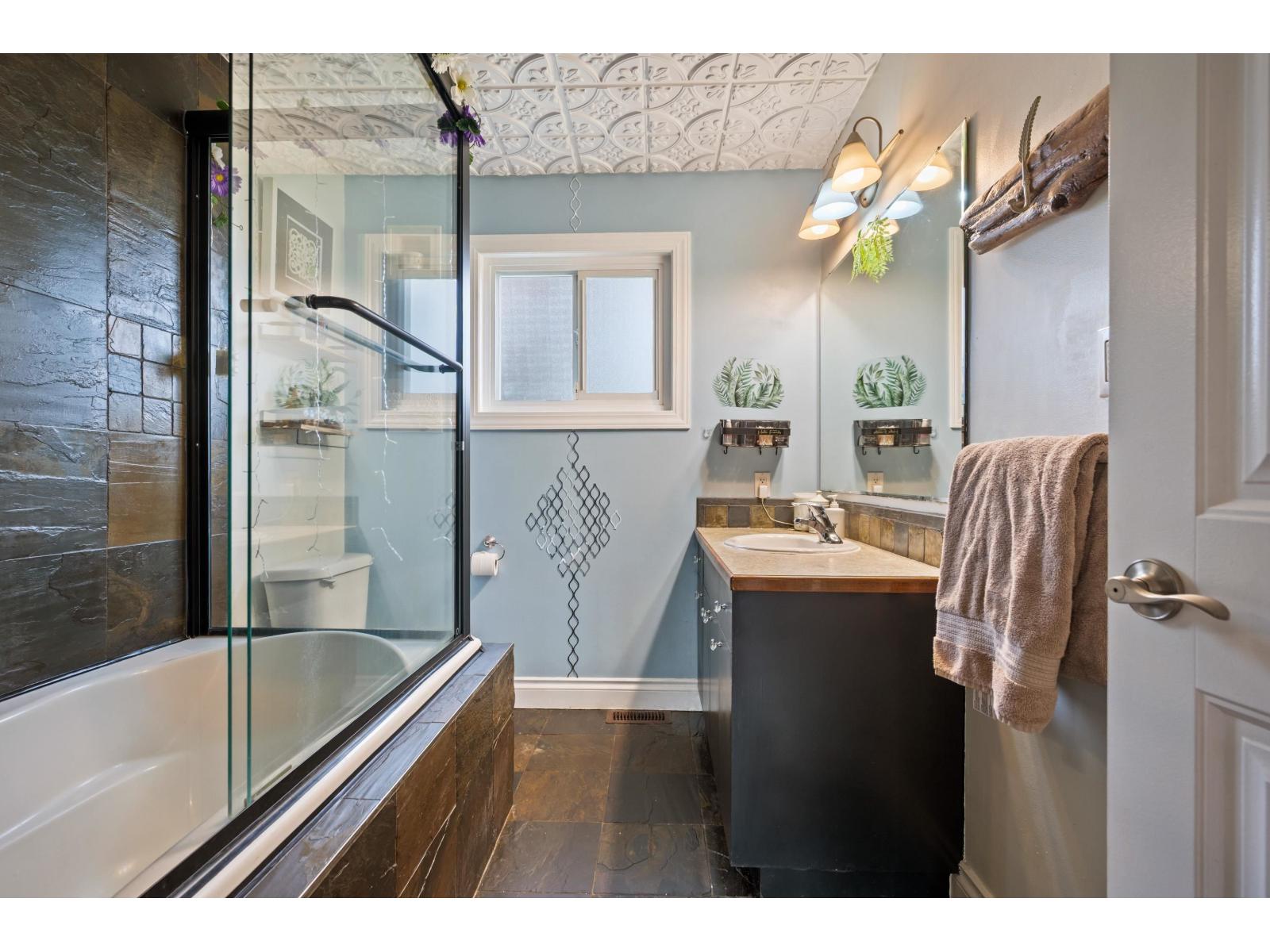 45305 Paisley Avenue, Chilliwack Proper West, Chilliwack, British Columbia  V2P 7B4 - Photo 15 - R3062451