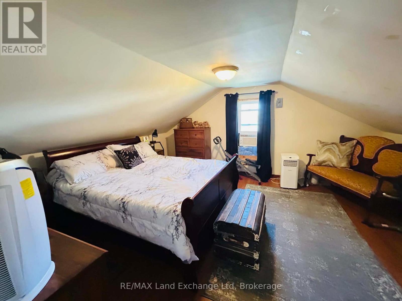 130 Henry Street, Minto, Ontario  N0G 2P0 - Photo 12 - X12496126