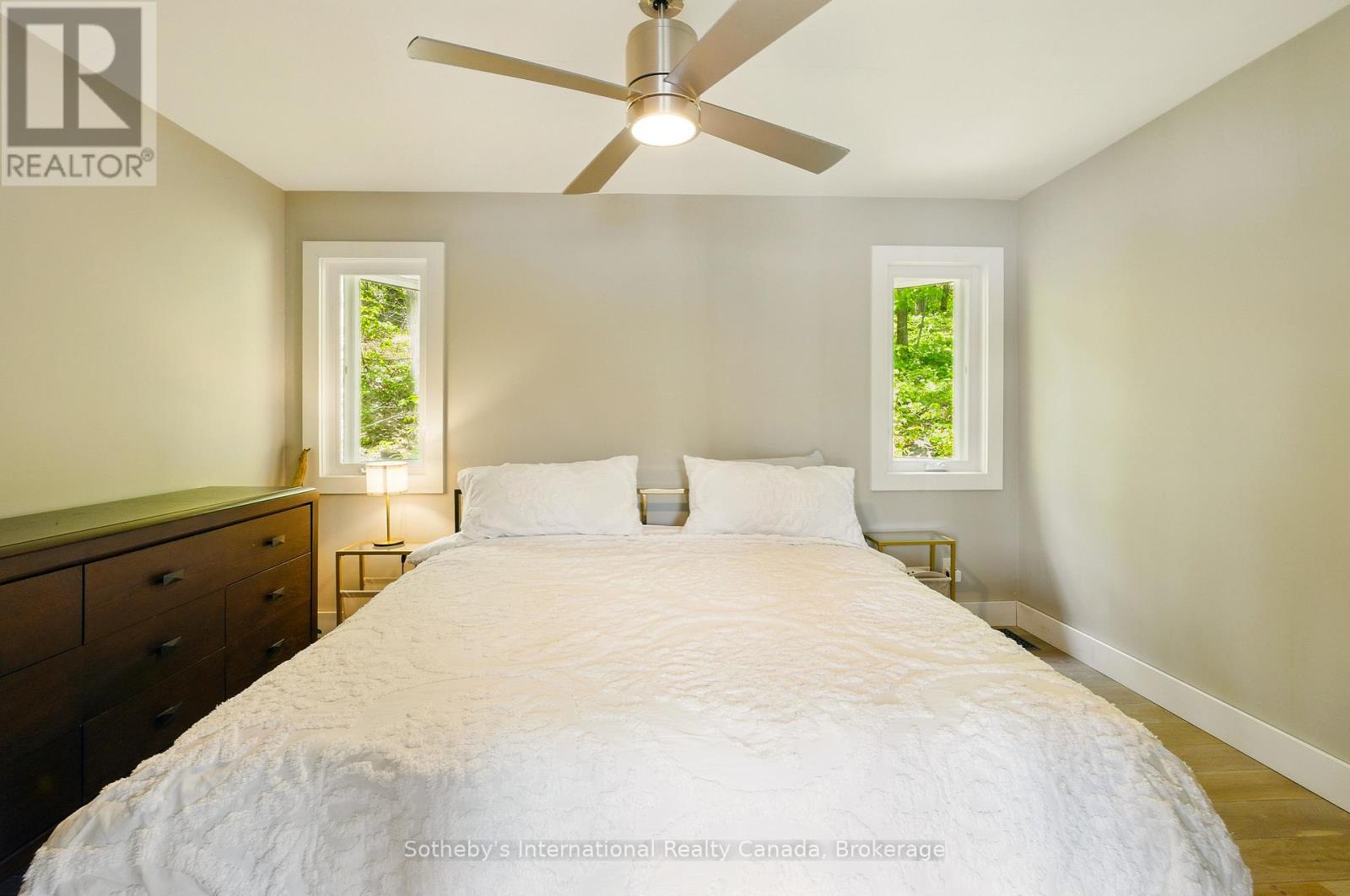 6394 Go Home Lake Shore, Georgian Bay (Gibson), Ontario  L0K 1S0 - Photo 11 - X12496144