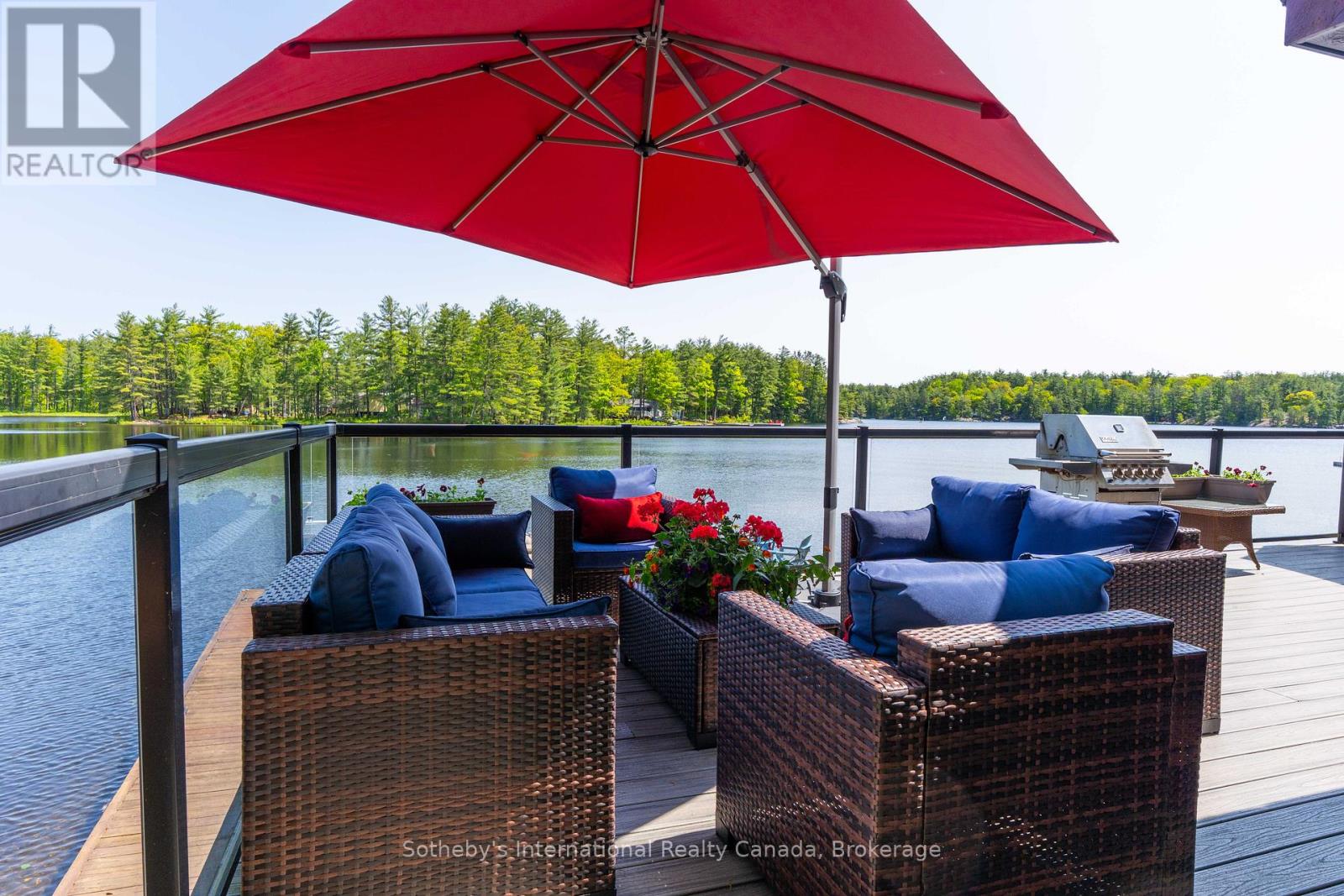 6394 Go Home Lake Shore, Georgian Bay (Gibson), Ontario  L0K 1S0 - Photo 19 - X12496144