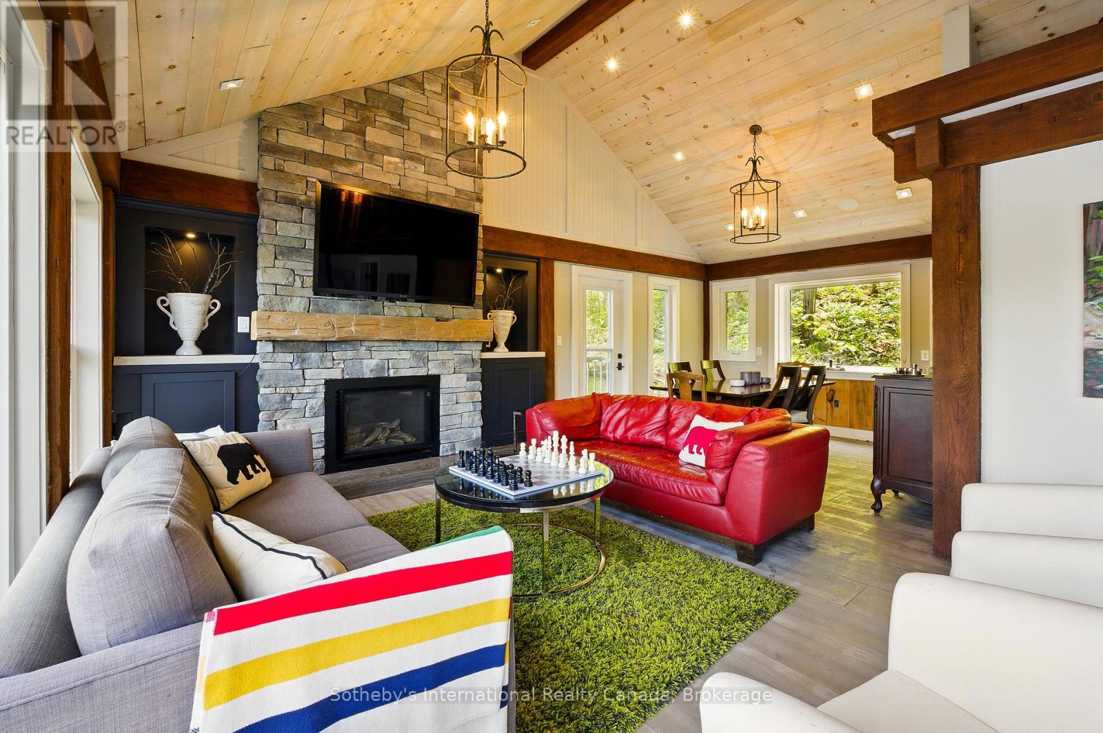 6394 Go Home Lake Shore, Georgian Bay (Gibson), Ontario  L0K 1S0 - Photo 3 - X12496144