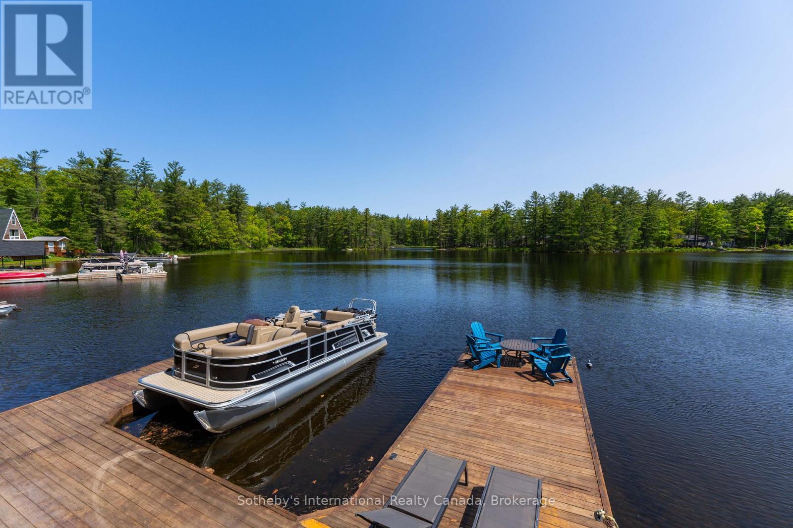 6394 Go Home Lake Shore, Georgian Bay (Gibson), Ontario  L0K 1S0 - Photo 39 - X12496144