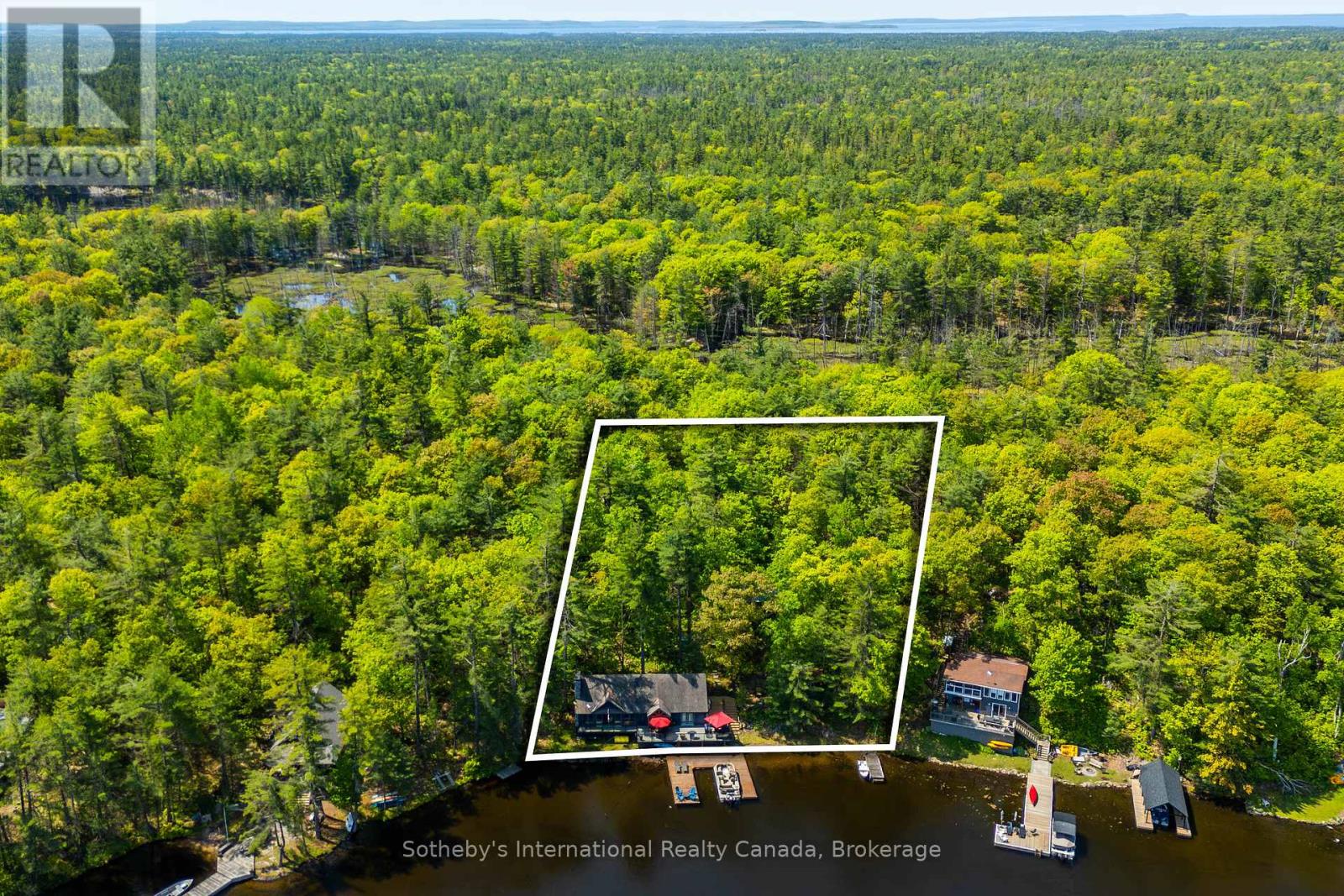 6394 Go Home Lake Shore, Georgian Bay (Gibson), Ontario  L0K 1S0 - Photo 46 - X12496144