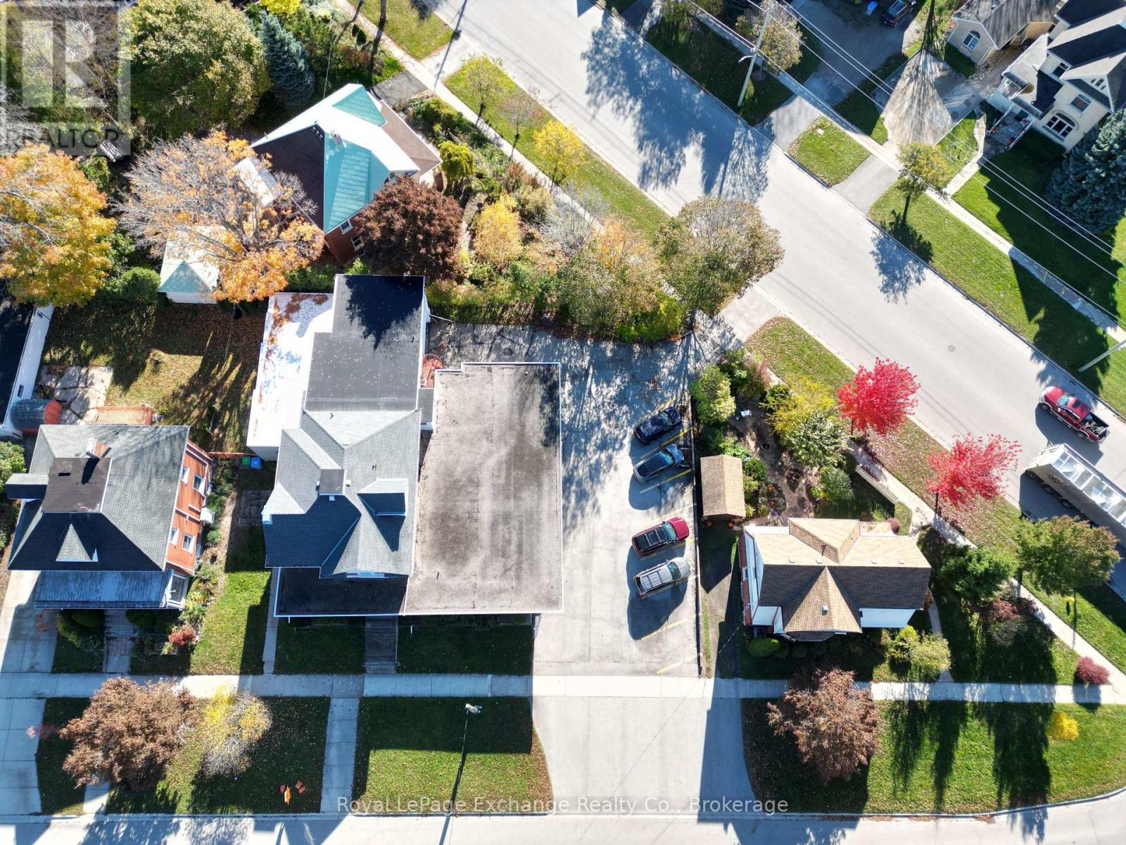 77 Montreal Street, Goderich, Ontario  N7A 2G5 - Photo 3 - X12496154