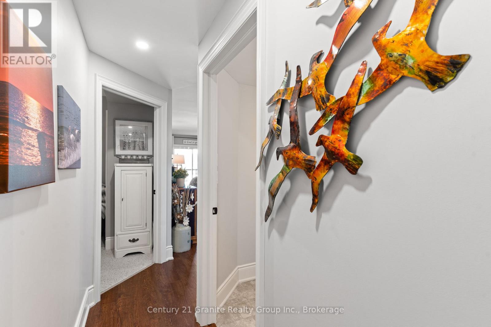 104 - 9 Newcastle Street, Minden Hills (Minden), Ontario  K0M 2K0 - Photo 4 - X12496172