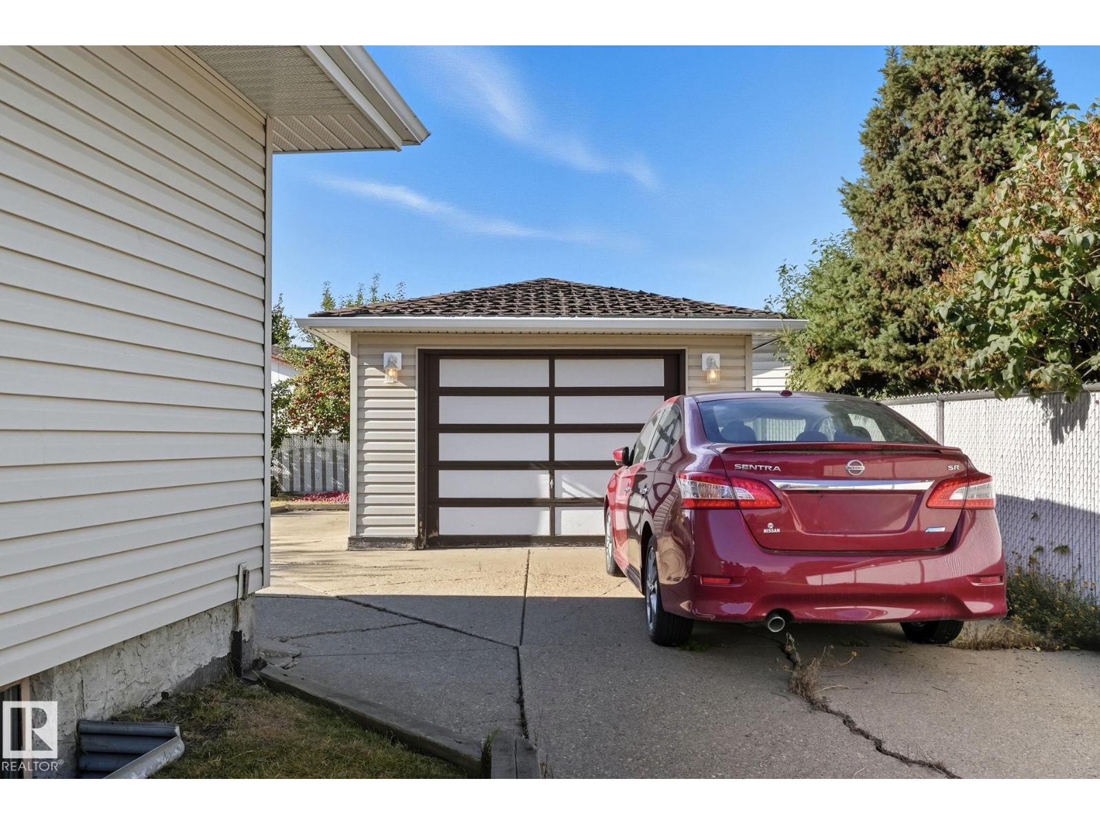 14208 30 St Nw, Edmonton, Alberta  T5Y 1N9 - Photo 27 - E4464202