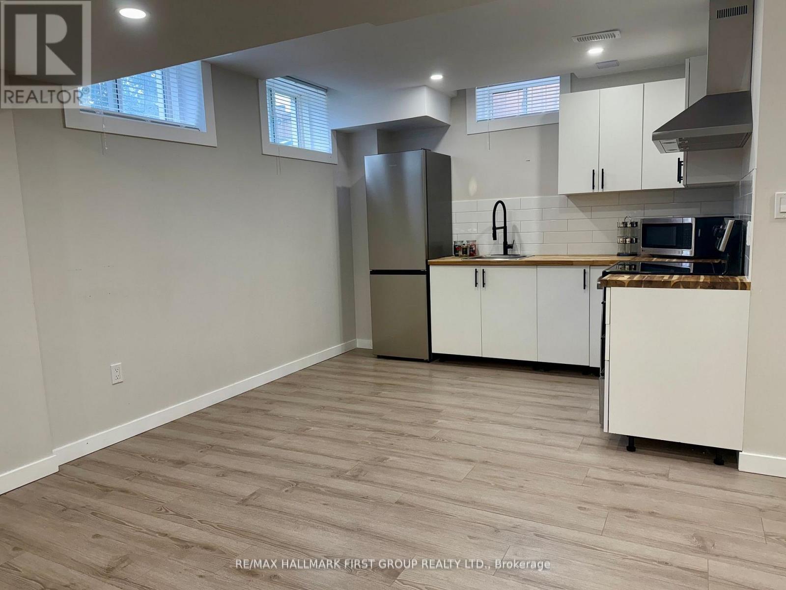 12 Crombie Street, Clarington (Bowmanville), Ontario  L1C 4A1 - Photo 7 - E12495450