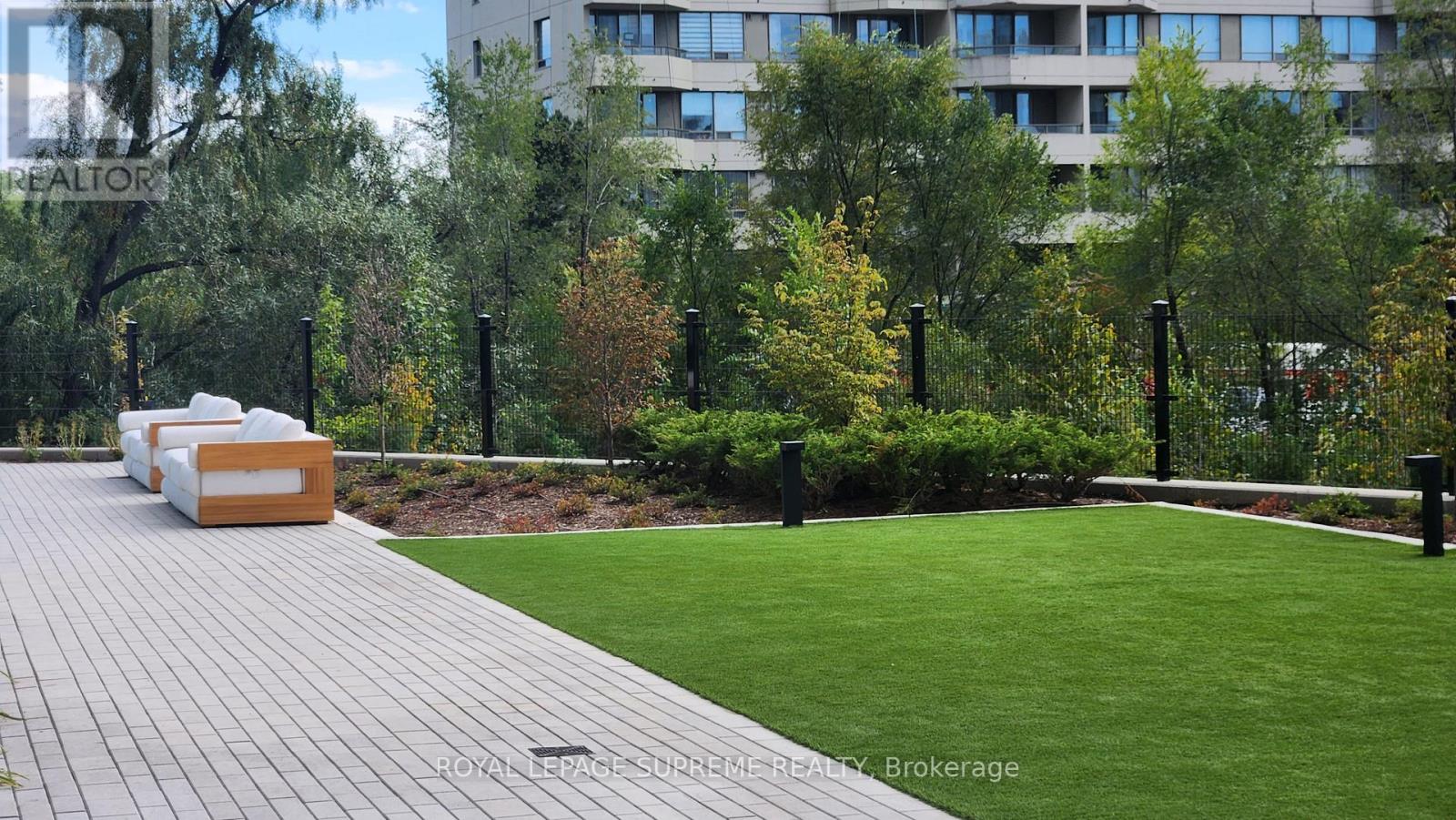 424 - 86 Dundas Street E, Mississauga, Ontario  L5A 0B1 - Photo 25 - W12486244