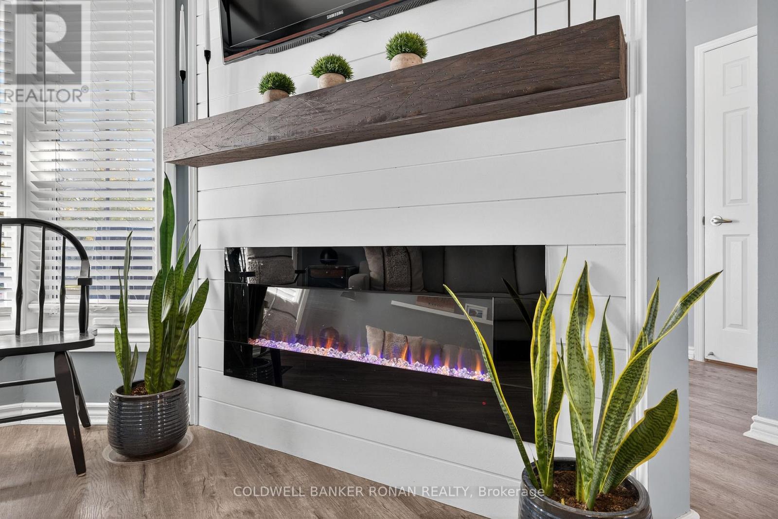 82 Oak Street, New Tecumseth, Ontario  L9R 1P3 - Photo 13 - N12495182