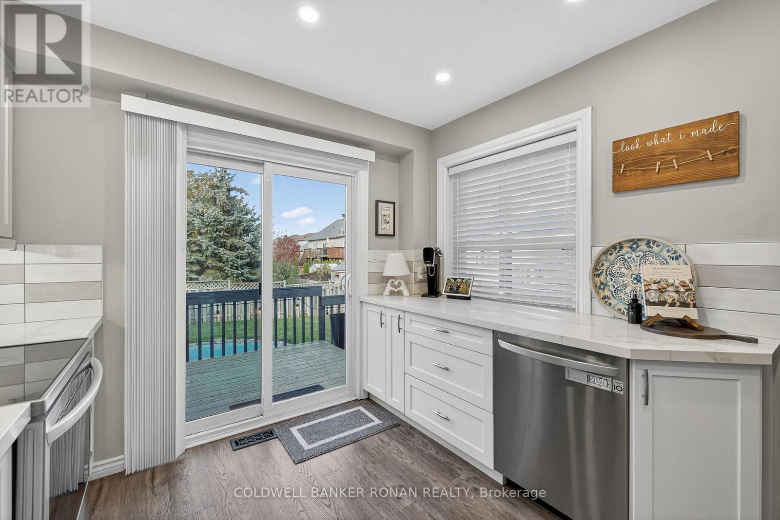 82 Oak Street, New Tecumseth, Ontario  L9R 1P3 - Photo 22 - N12495182