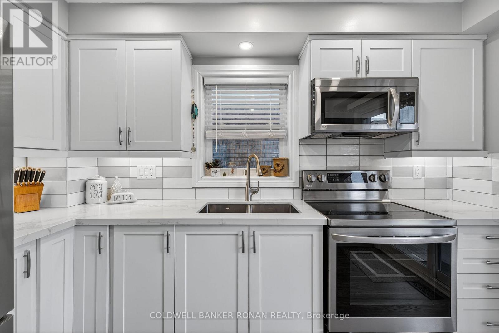 82 Oak Street, New Tecumseth, Ontario  L9R 1P3 - Photo 21 - N12495182