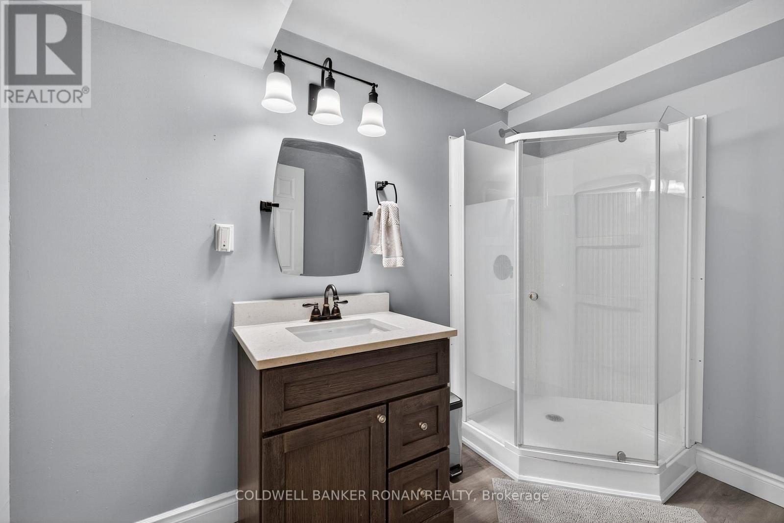 82 Oak Street, New Tecumseth, Ontario  L9R 1P3 - Photo 37 - N12495182