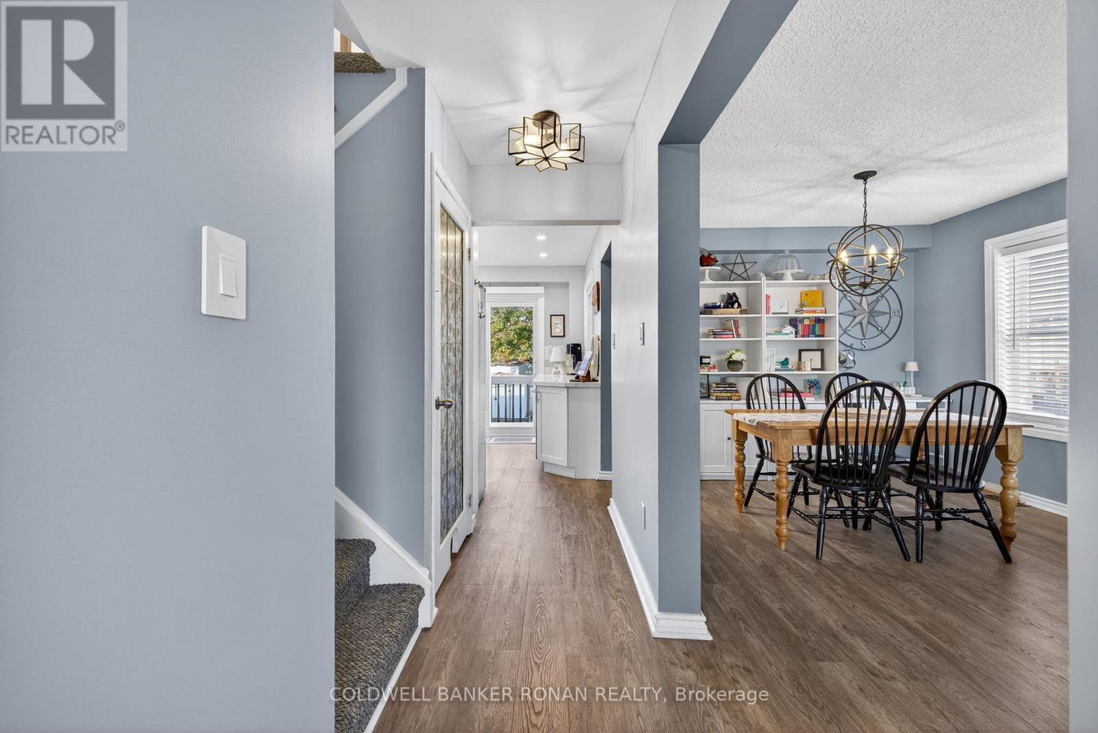 82 Oak Street, New Tecumseth, Ontario  L9R 1P3 - Photo 6 - N12495182